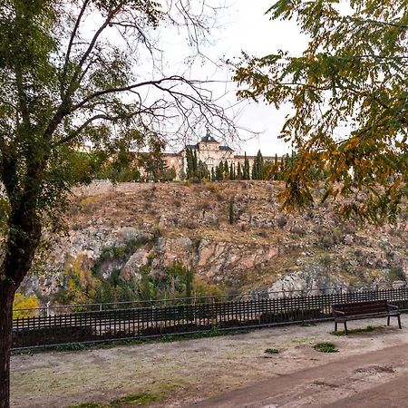 Centrico Alojamiento En Toledo By Bebalmy Lägenhet Exteriör bild